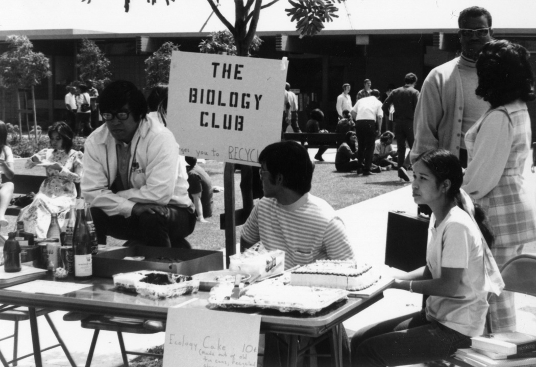 The Biology Club at Club Day on the new campus, 1971