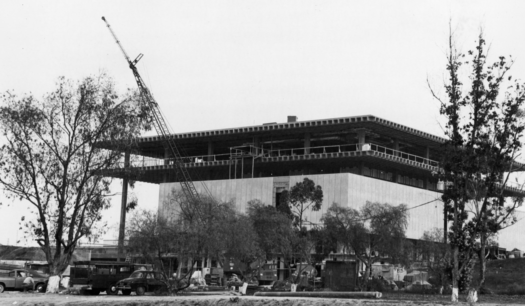 Library under construction, 1971